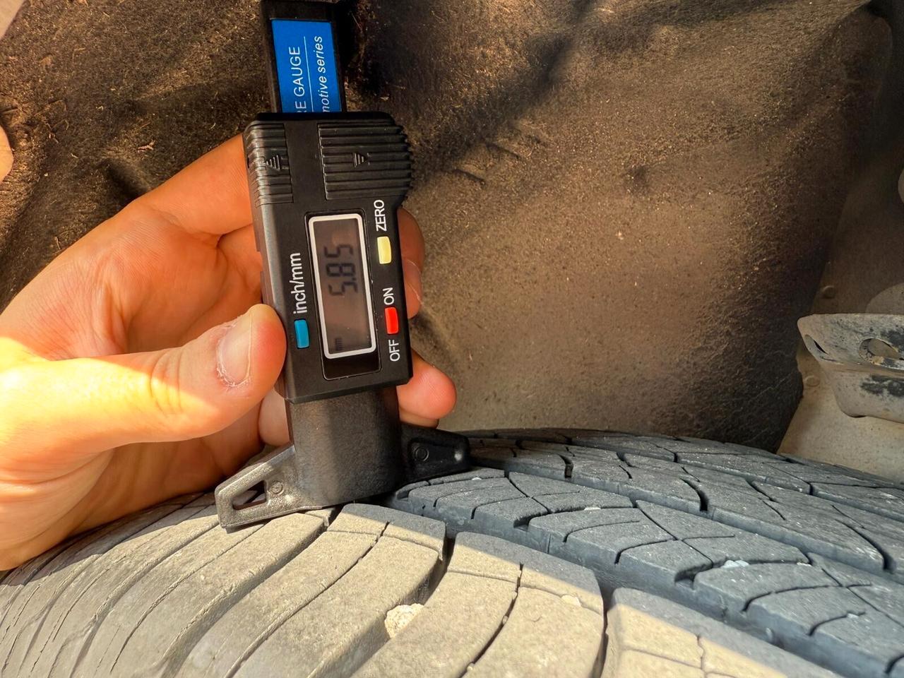 Land Rover Range Evoque 2.0 TD4 150 CV 5p. Pure