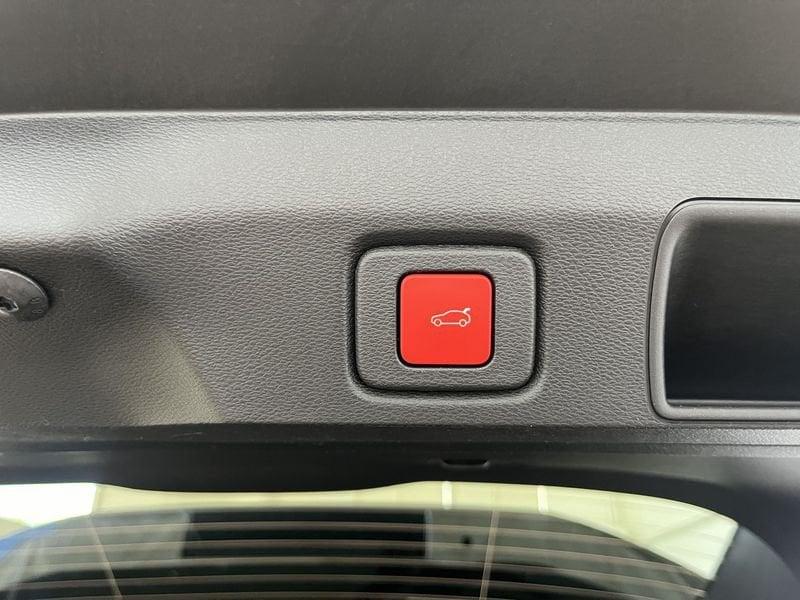 Jeep Compass Compass 1.2 turbo e-hybrid mhev First Edition fwd 145cv edct6 Tua da 379,00 al mese