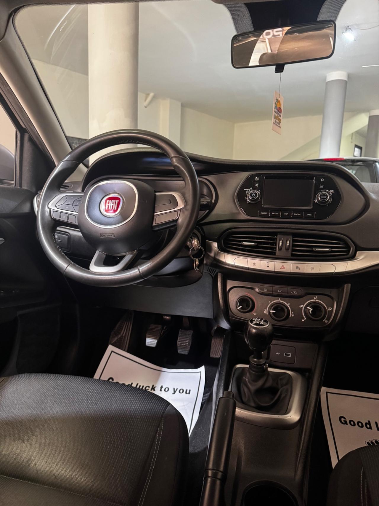 Fiat Tipo 1.6 Mjt S&S SW Lounge