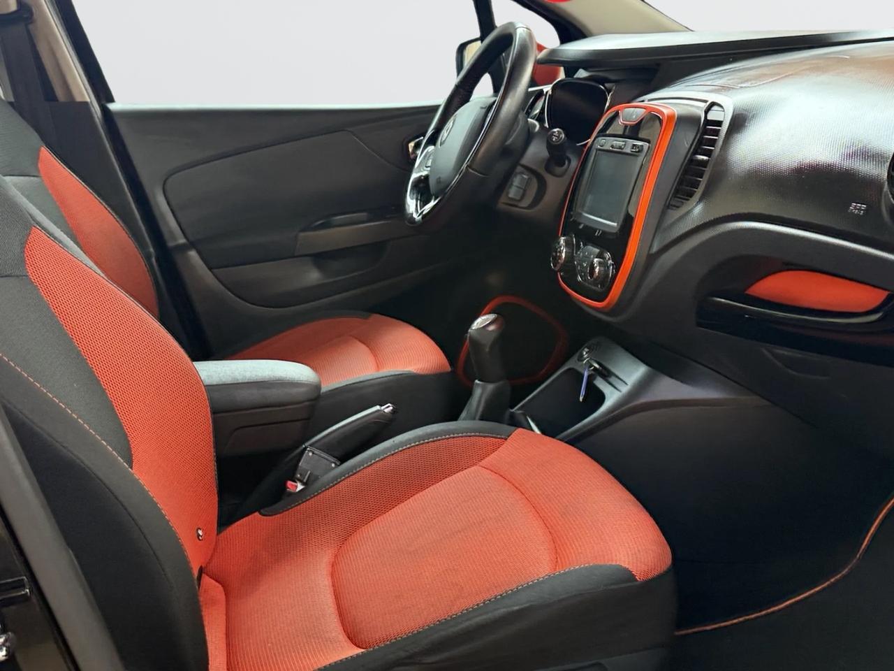 Renault CAPTUR *0.9 *90 CV 5 porte Intens*NEOPATENTATI*