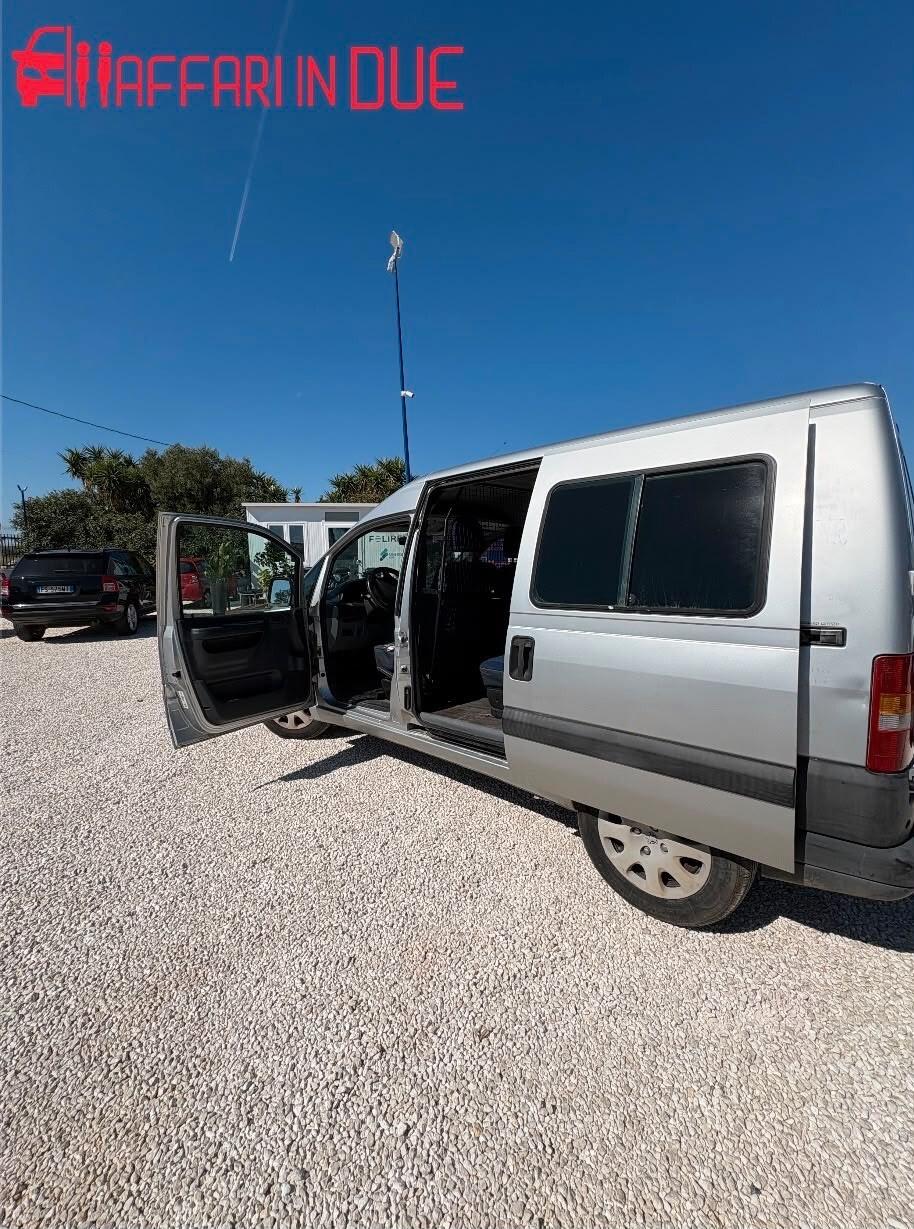 Peugeot Expert 2.0 HDi/109 cat PC Combi Mix AUTOCARRO 5 POSTI