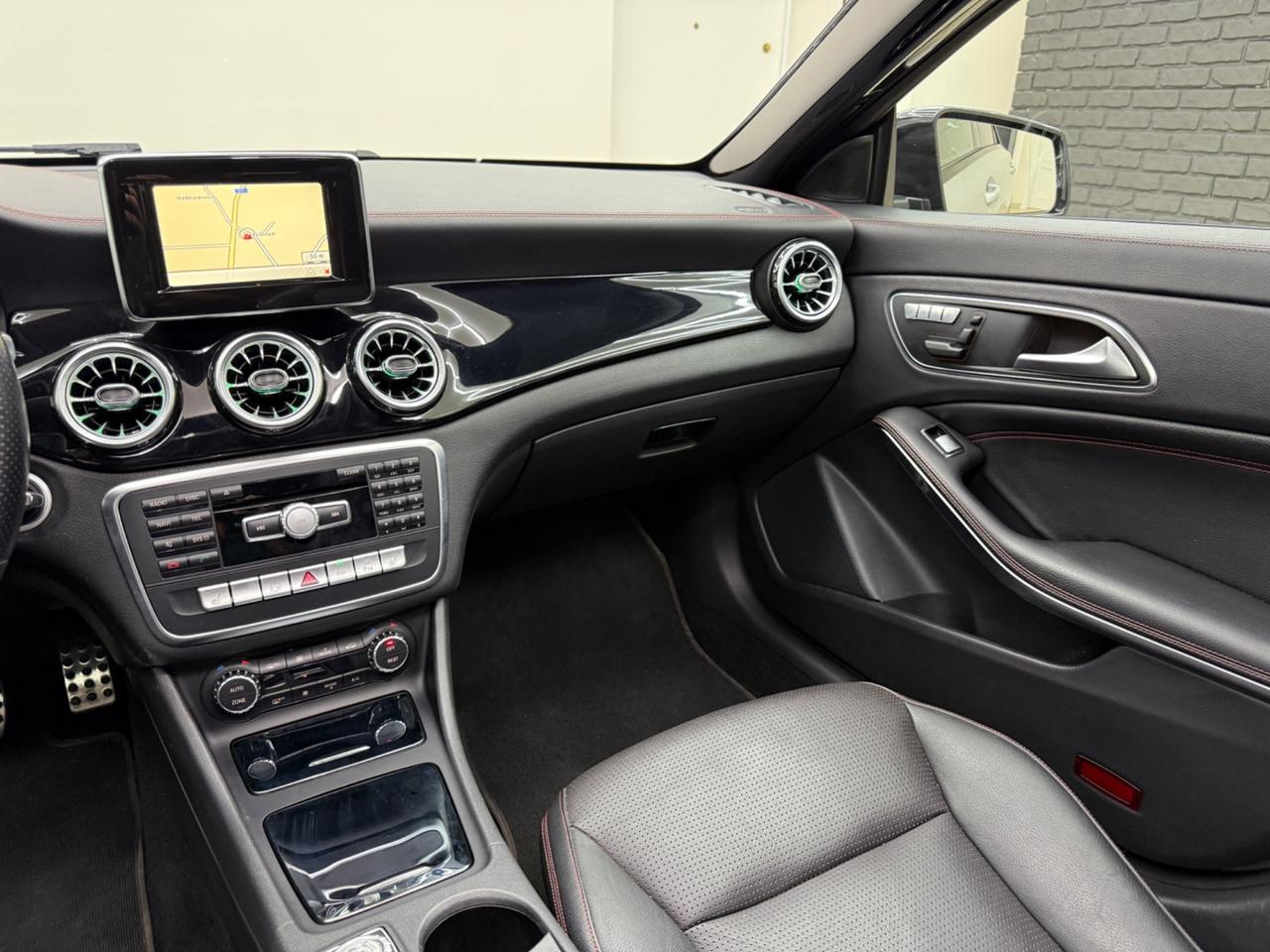 Mercedes-benz CLA 220 d Automatic Premium AMG TETTO FULL