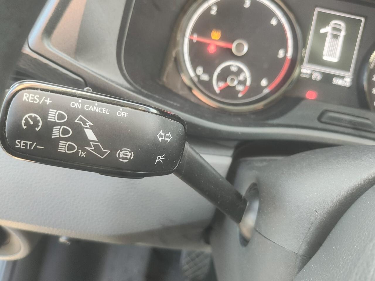 Volkswagen Transporter 2.0 TDI 110CV PC Kombi Business