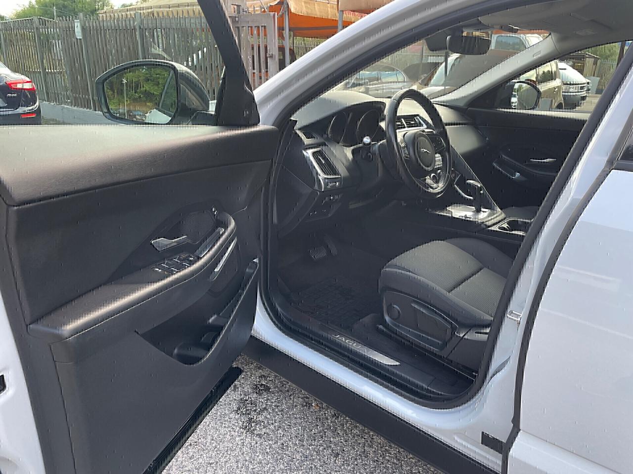 Jaguar E-Pace 2.0D 150 CV AWD aut. HSE