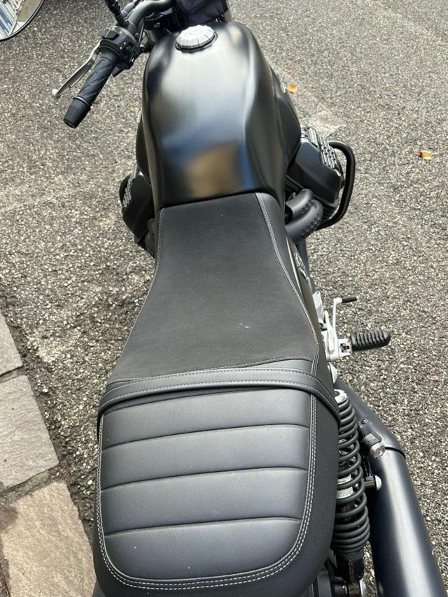 MOTO GUZZI V7 Stone S