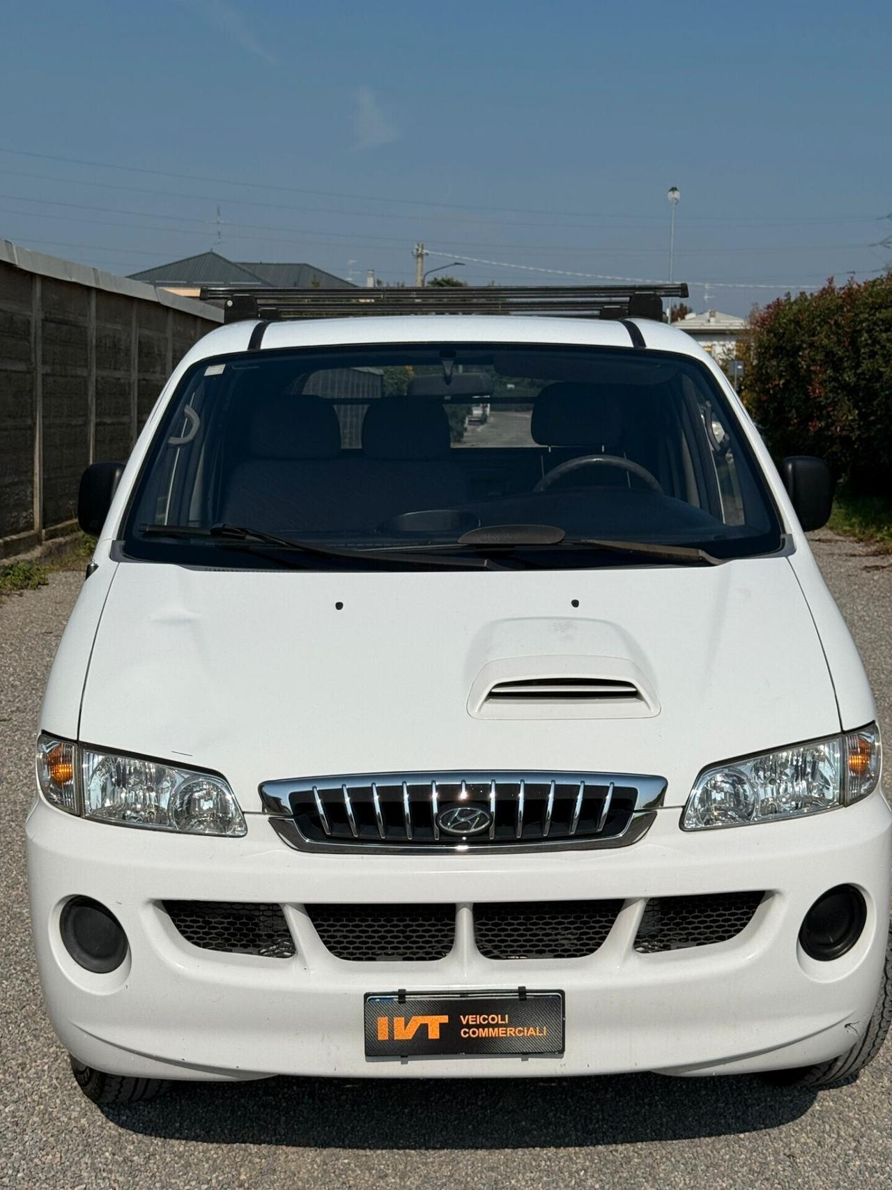 Hyundai H-1 2.5 CRDI 3 posti Van Style
