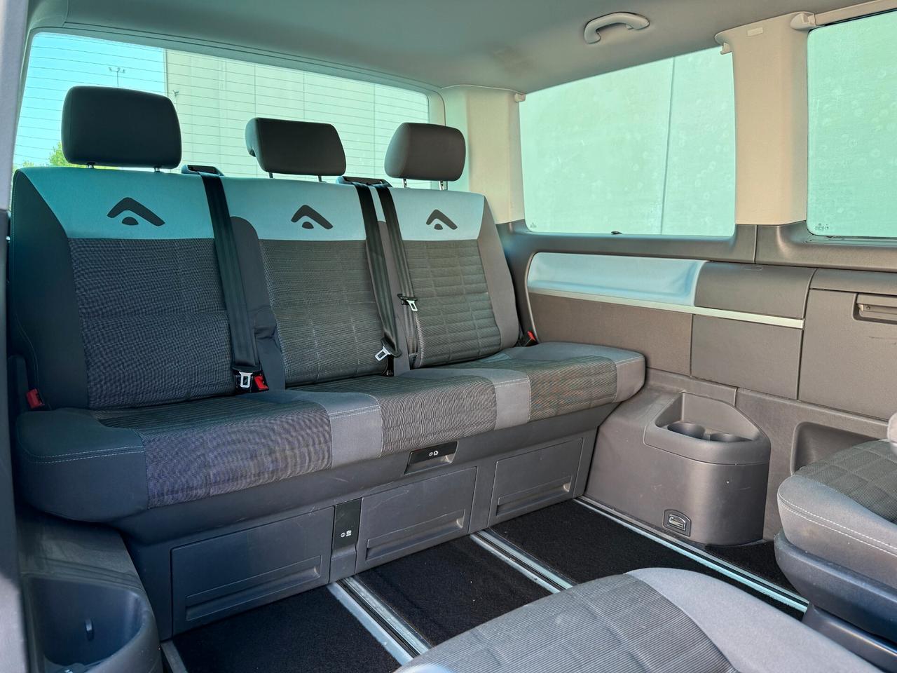 Volkswagen Multivan 2.5 TDI/130CV atlantis