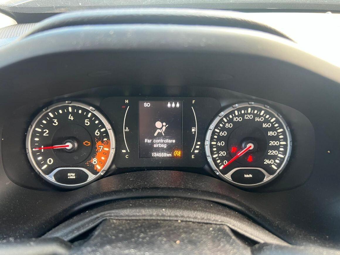 Jeep Renegade 1.6 E-TorQ EVO Longitude