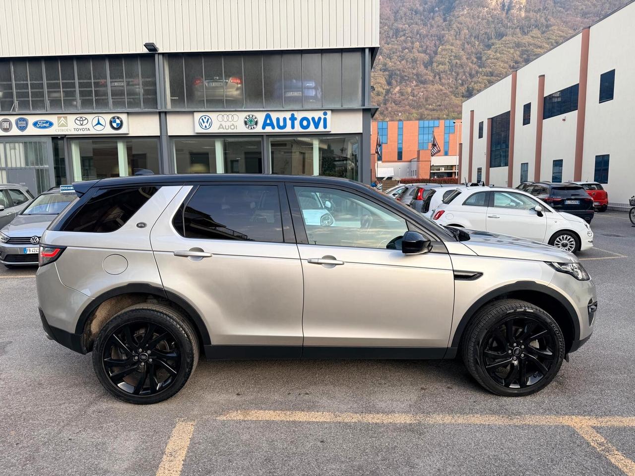 Land Rover Discovery Sport 2.0 TD4 180CV HSE AWD AUTOMATICO ***GARANZIA 2 ANNI***