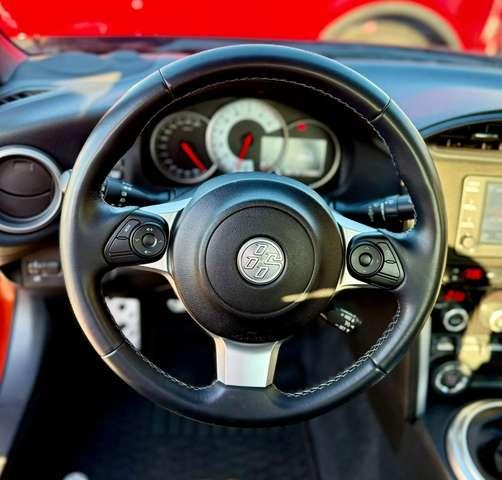 Toyota GT86 2.0 Orange Limited Edition Tutto originale