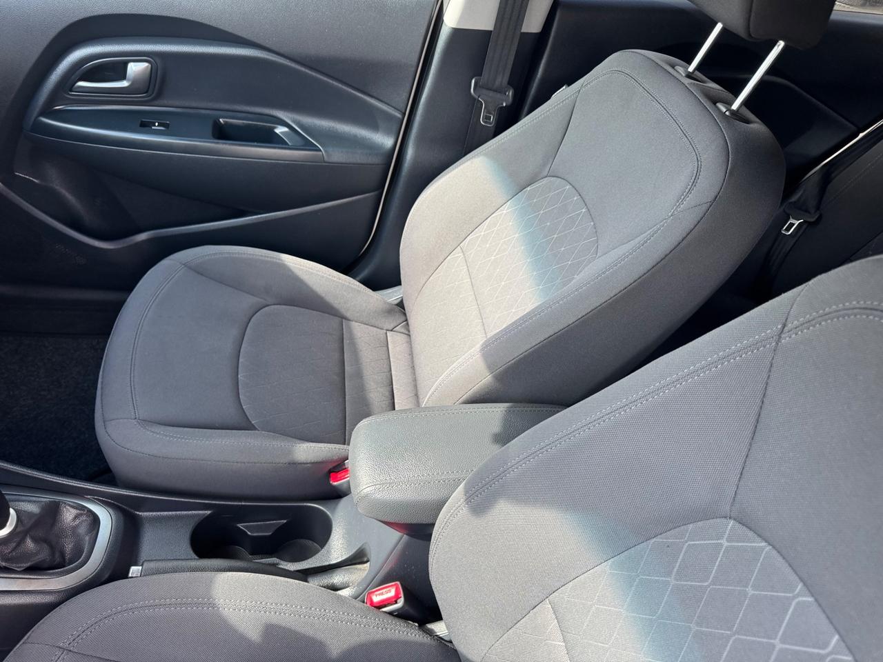Kia Rio 1.4 CRDi 5p. Cool neopatentati euro 6