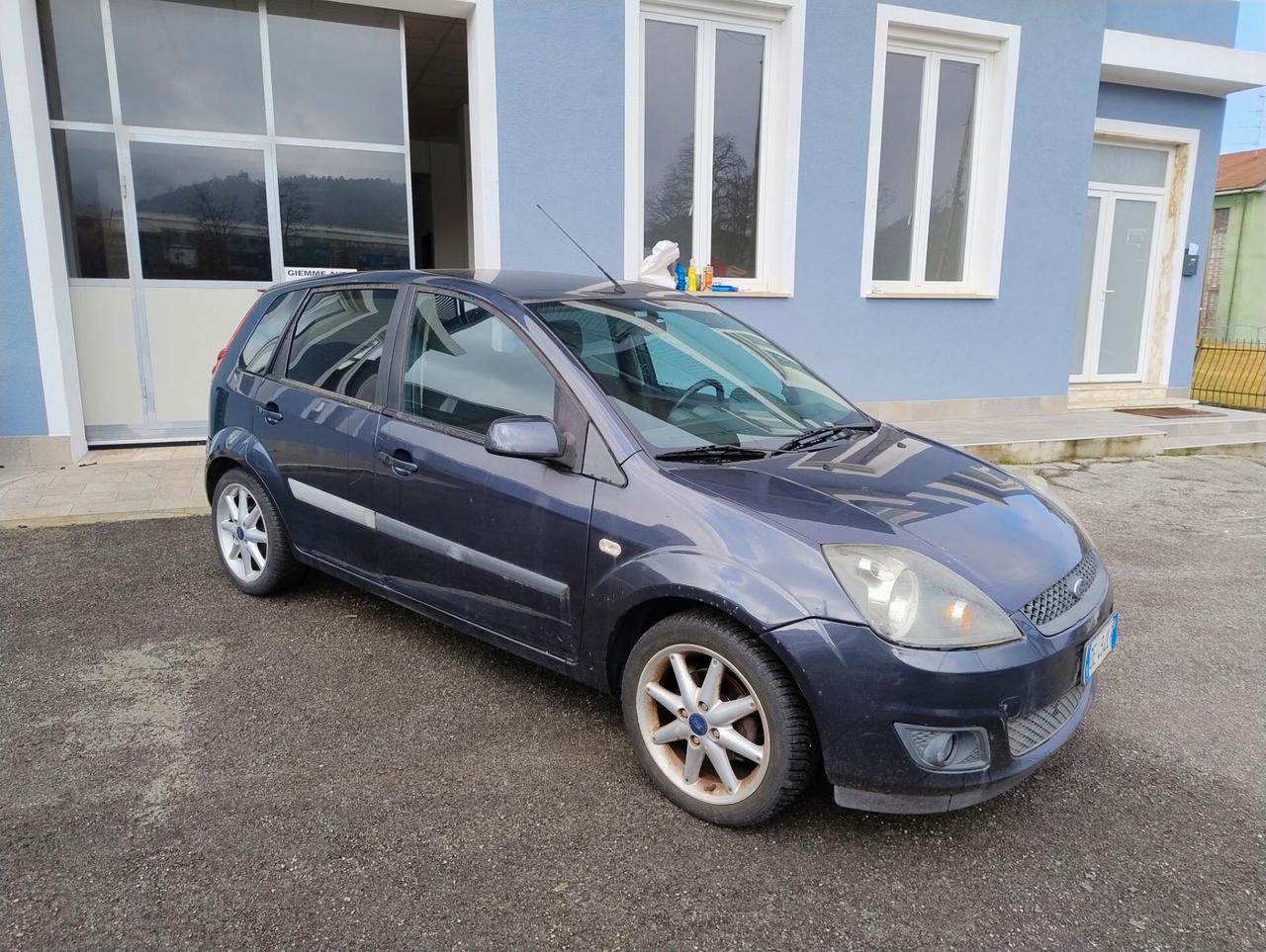 Ford Fiesta 1.4 TDCi 5p. Titanium NEOP perfetta