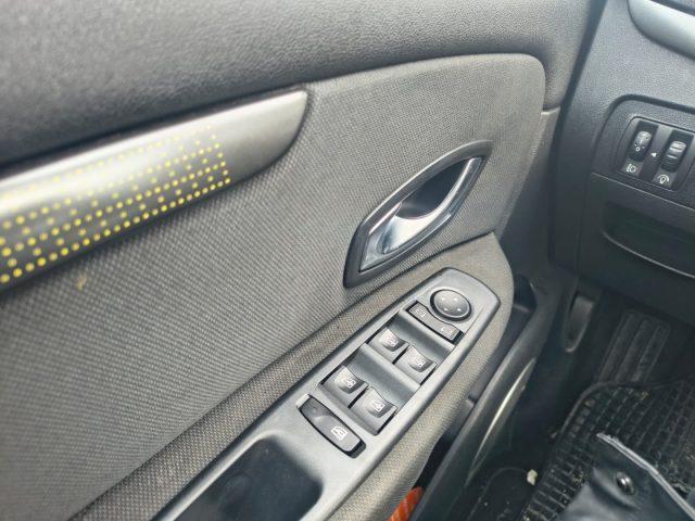 RENAULT Scenic 1.5 dCi 110CV Dynamique GRAN SCENIC 7P