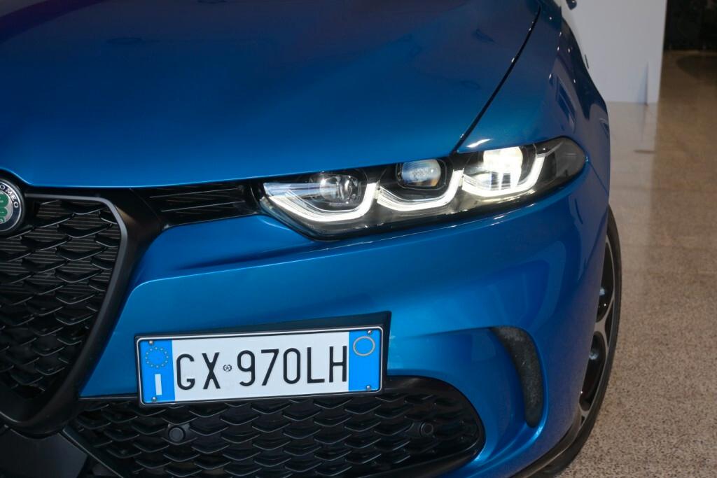 ALFA ROMEO TONALE 1.6 DIESEL 130CV TCT6 MY25 VELOCE ( FARI LED MATRIX - PADDLE AL VOLANTE - COCKPIT - PELLE - ACTIVE CRUISE - AMBIENT LIGHTS - NAVI - MIRROR - PDC - TELECAMERA POST. - CERCHI 19 )