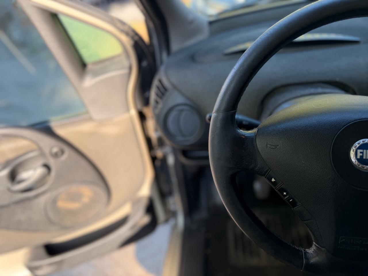 Fiat Multipla 1.6 16V Natural Power Emotion