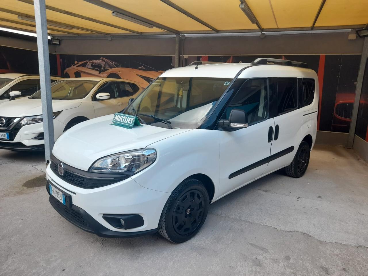 Fiat Doblo 1.6cc diesel 12 mesi garanzia-2017