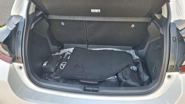 Toyota Yaris Yaris IV 2020 1.5h Active KM 0