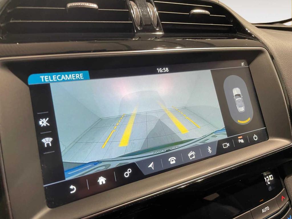 Jaguar F-Pace 2.0d i4 180cv AWD Autom. Prestige