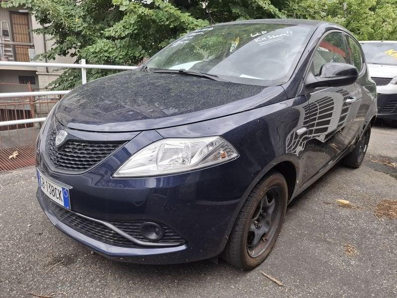 Lancia Ypsilon III 2015 1.2 Gold s&s 69cv my19