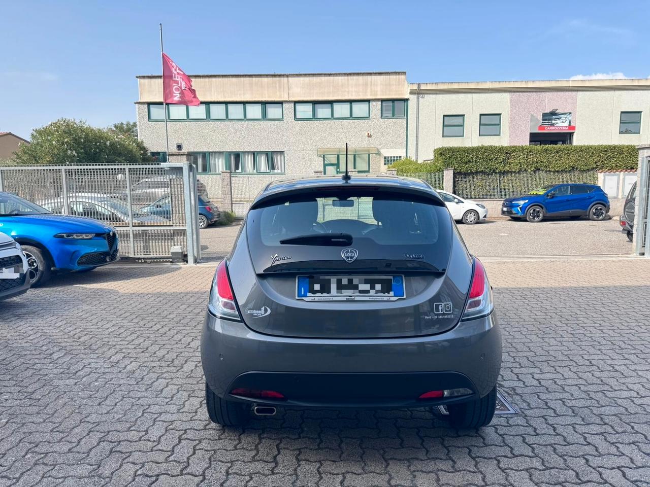 Lancia Ypsilon 1.0 FireFly 5 porte S&S Hybrid Gold