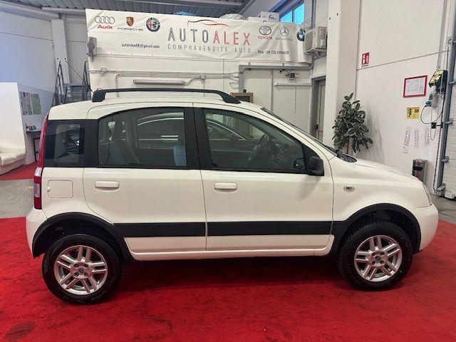 FIAT - Panda 1.3 mjt 16v 4x4 NEOPATENTATI