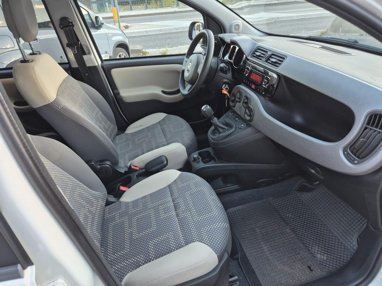 FIAT PANDA 4X4 DIESEL 5 POSTI ''GANCIO TRAINO''