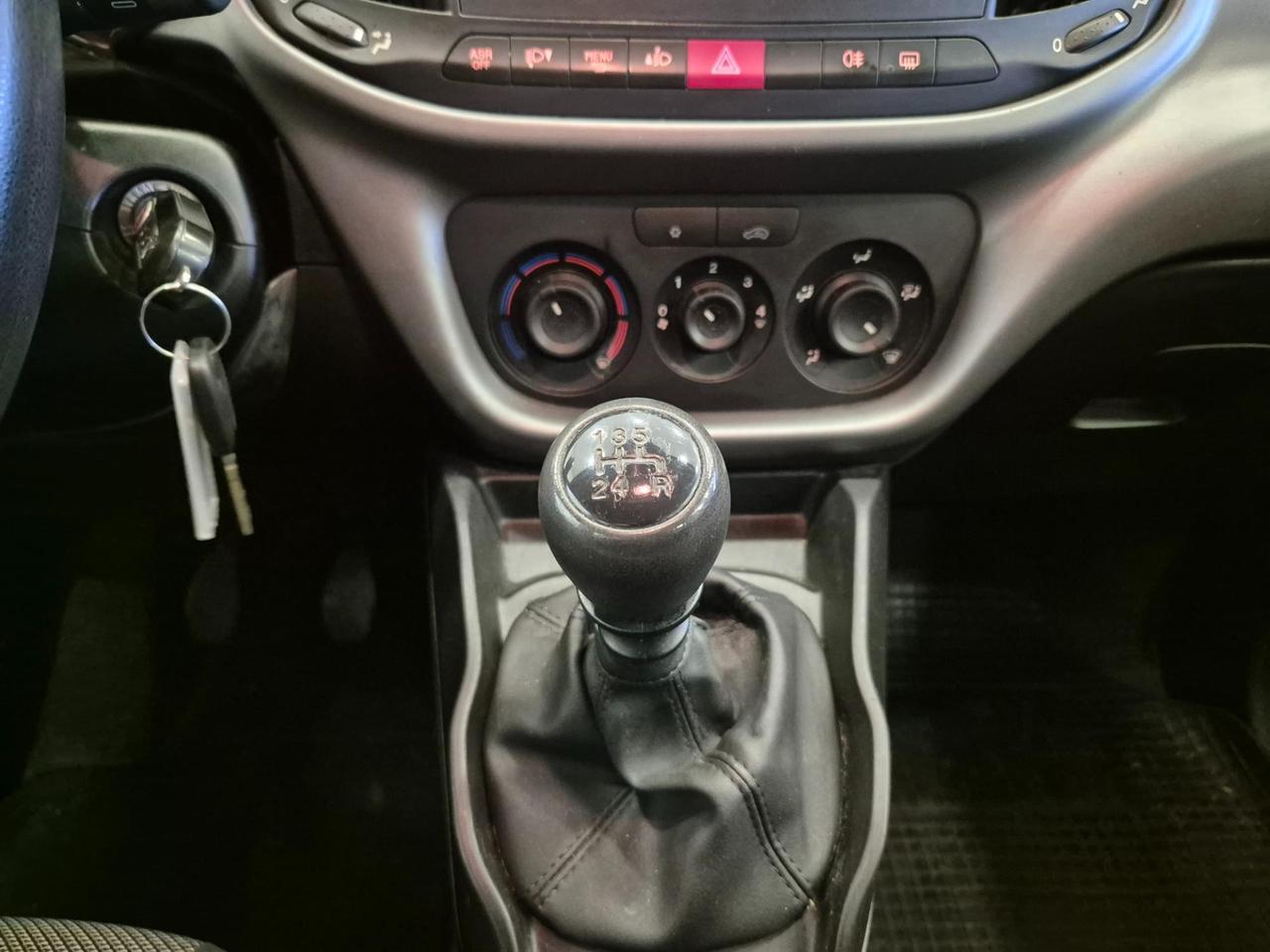 Fiat Doblo 1.4 16v Pop 95cv -NEOPATENTATI - UNIPROPRIETARIO - Sens. Park.