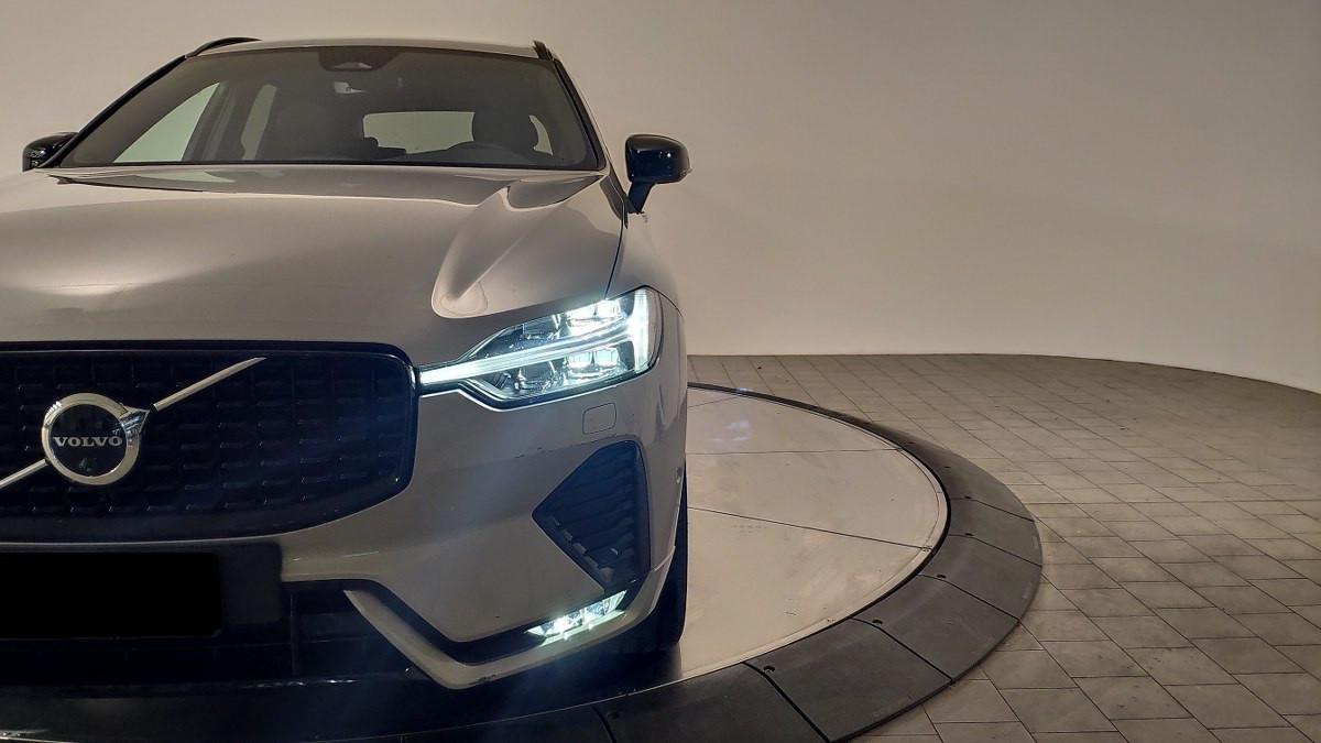 VOLVO Xc60 B5 Mild Hybrid Awd Automatico Plus Dark