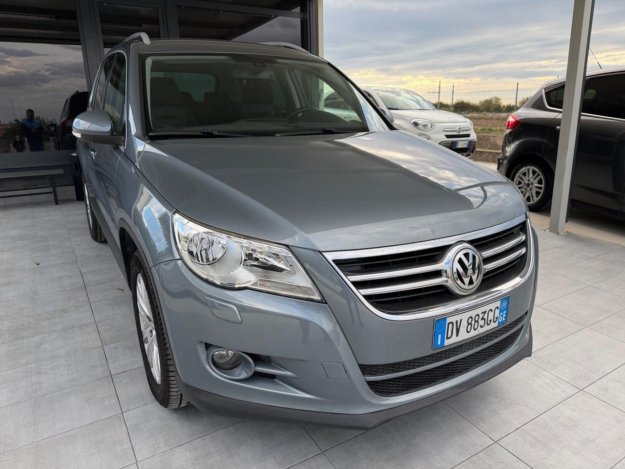 Volkswagen Tiguan 2.0 16V TDI DPF tiptronic Sport & Style (18°)