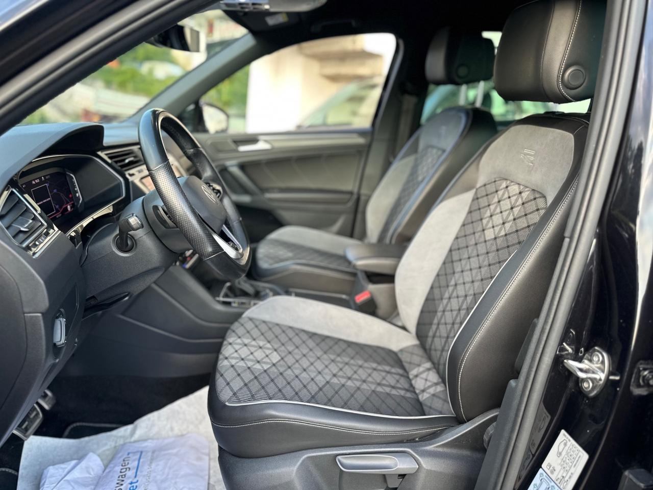 Volkswagen Tiguan 2.0 TDI 150 CV SCR DSG 4MOTION R-Line