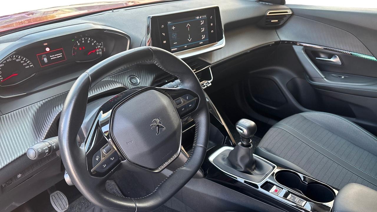 Peugeot 2008 BlueHDi 110 S&S Allure
