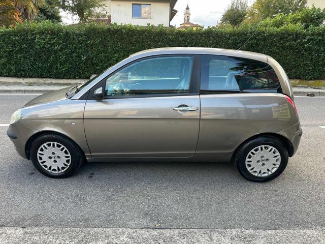 LANCIA Ypsilon 1.2 16V Platino