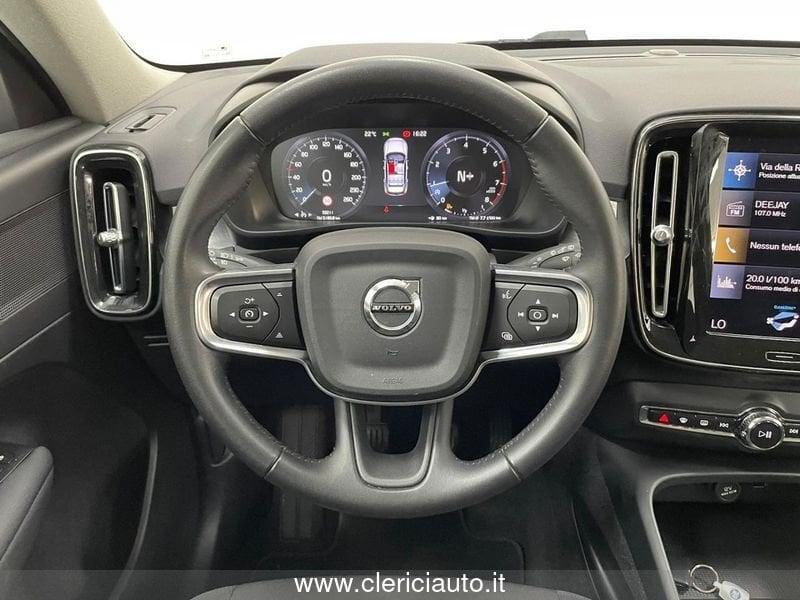 Volvo XC40 T2 Momentum