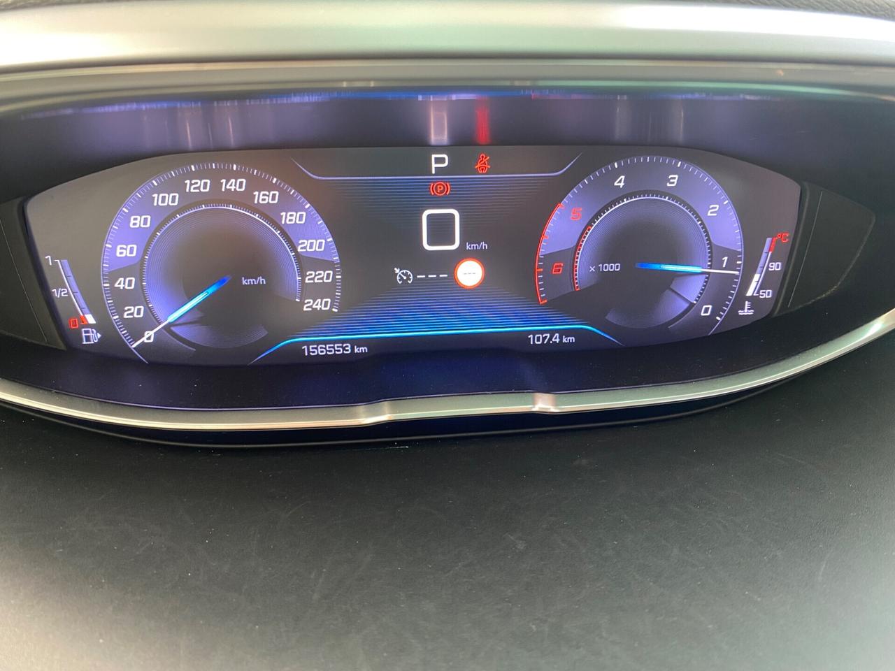 Peugeot 3008 BlueHDi 130 S&S EAT8 Business