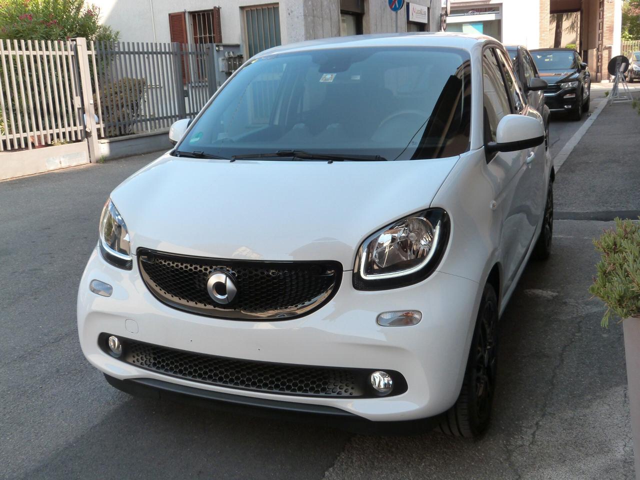 Smart ForFour 70 1.0 twinamic Passion Pack Sport