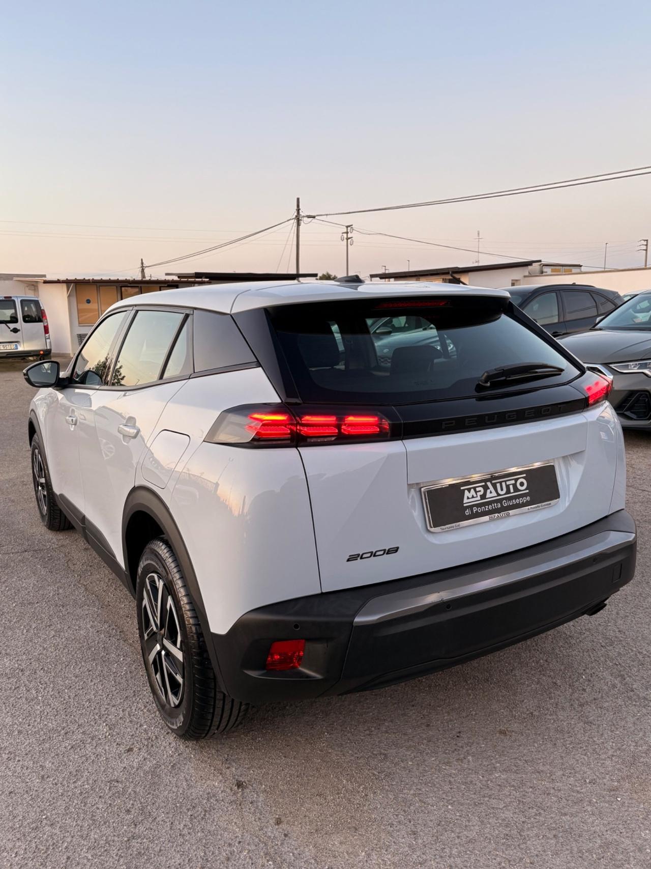 Peugeot 2008 PureTech 100 S&S Active