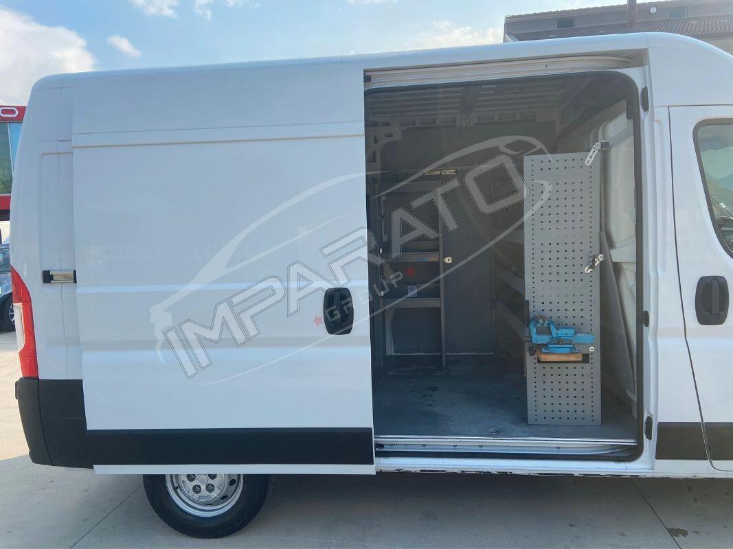 Fiat Ducato MH2 2.3 160CV C/PEDANA-SCAFFALATURA E MOTORE NUOVO DI FABBRICA