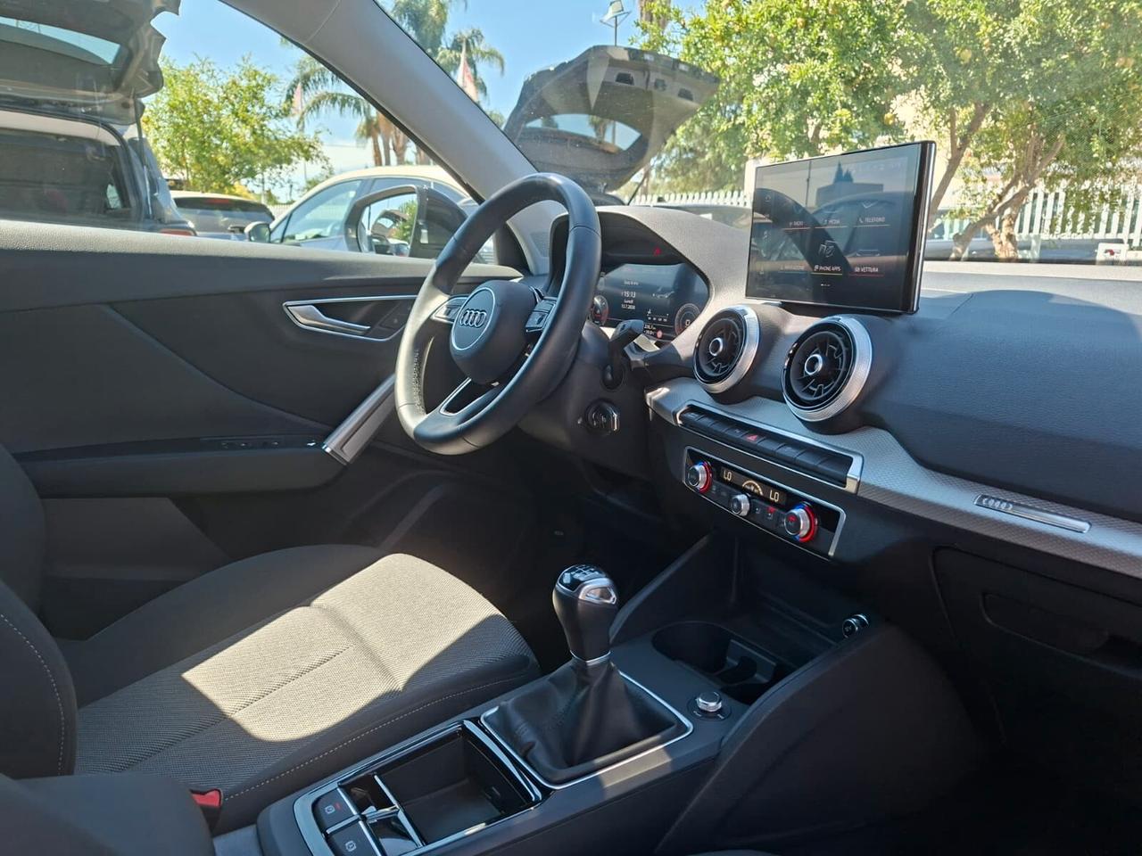 AUDI Q2 30 TDI IDENTITY BLACK FULL