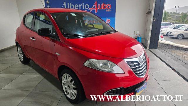 LANCIA Ypsilon 1.2 69 CV 5 porte Gold