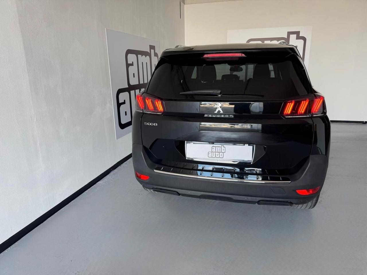 Peugeot 5008 Allure Pack 7 POSTI