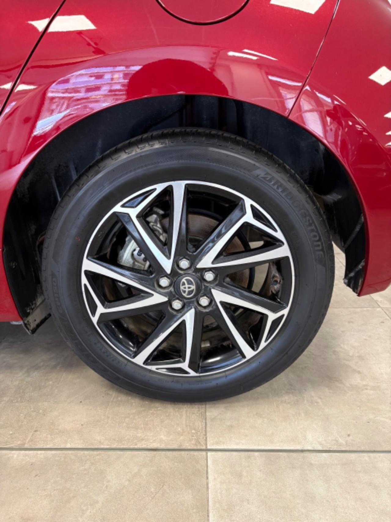 Toyota Yaris 1.5 Hybrid 5 porte Trend FULL LED PREZZO REALE!