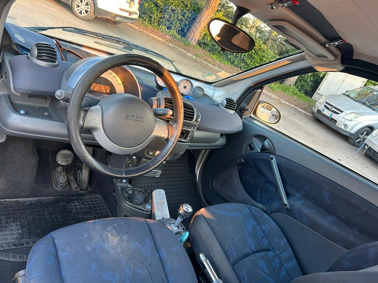 Smart ForTwo 700 cabrio 139.000 km full optional