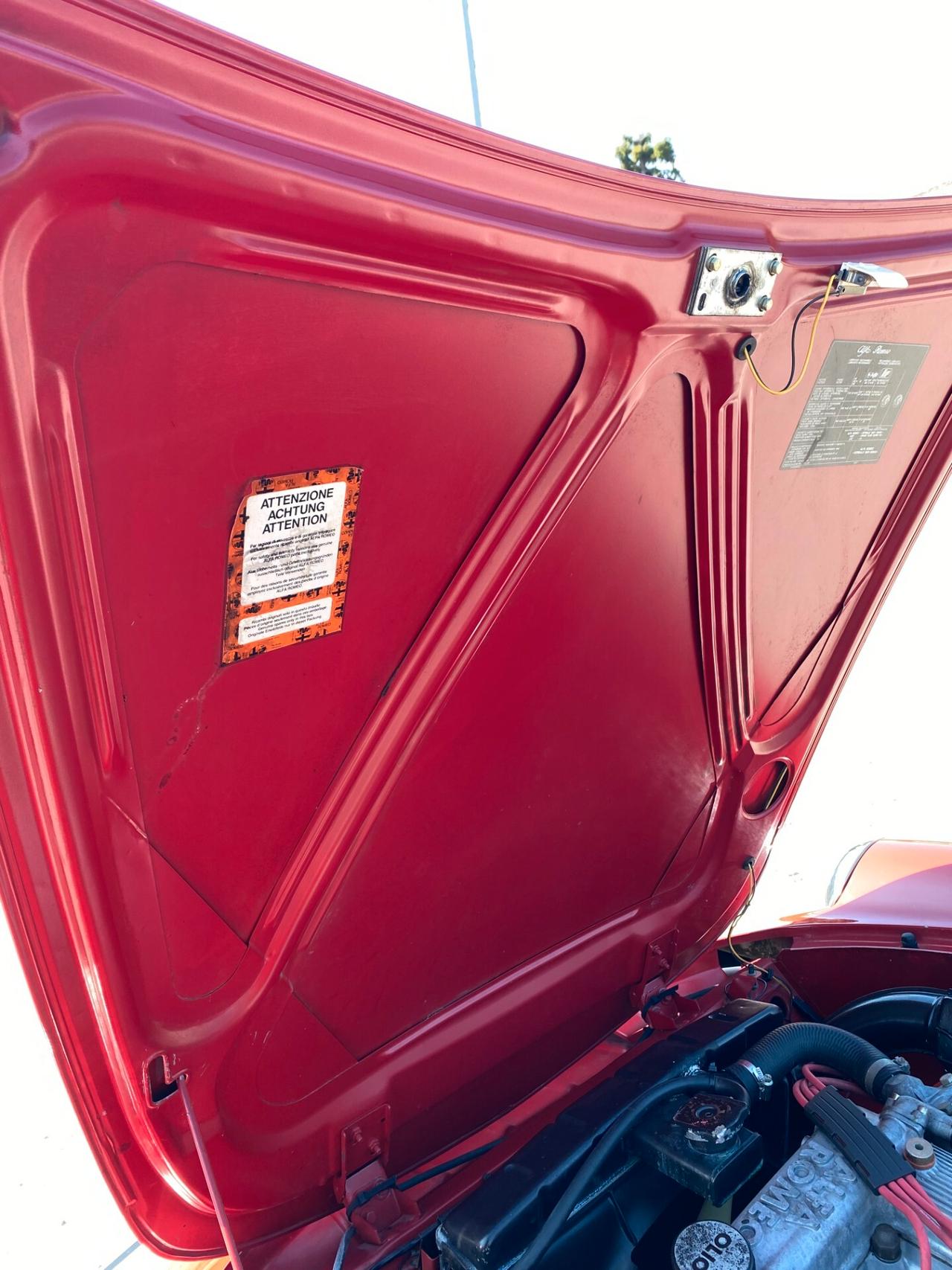 Alfa Romeo Spider DUETTO TARGA ORO