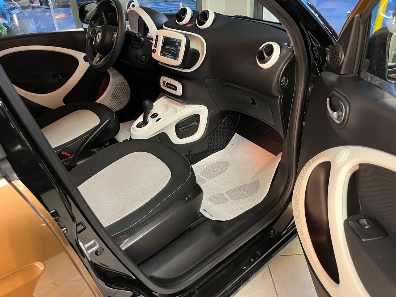 Smart ForFour 90 0.9 Turbo All. Brabus