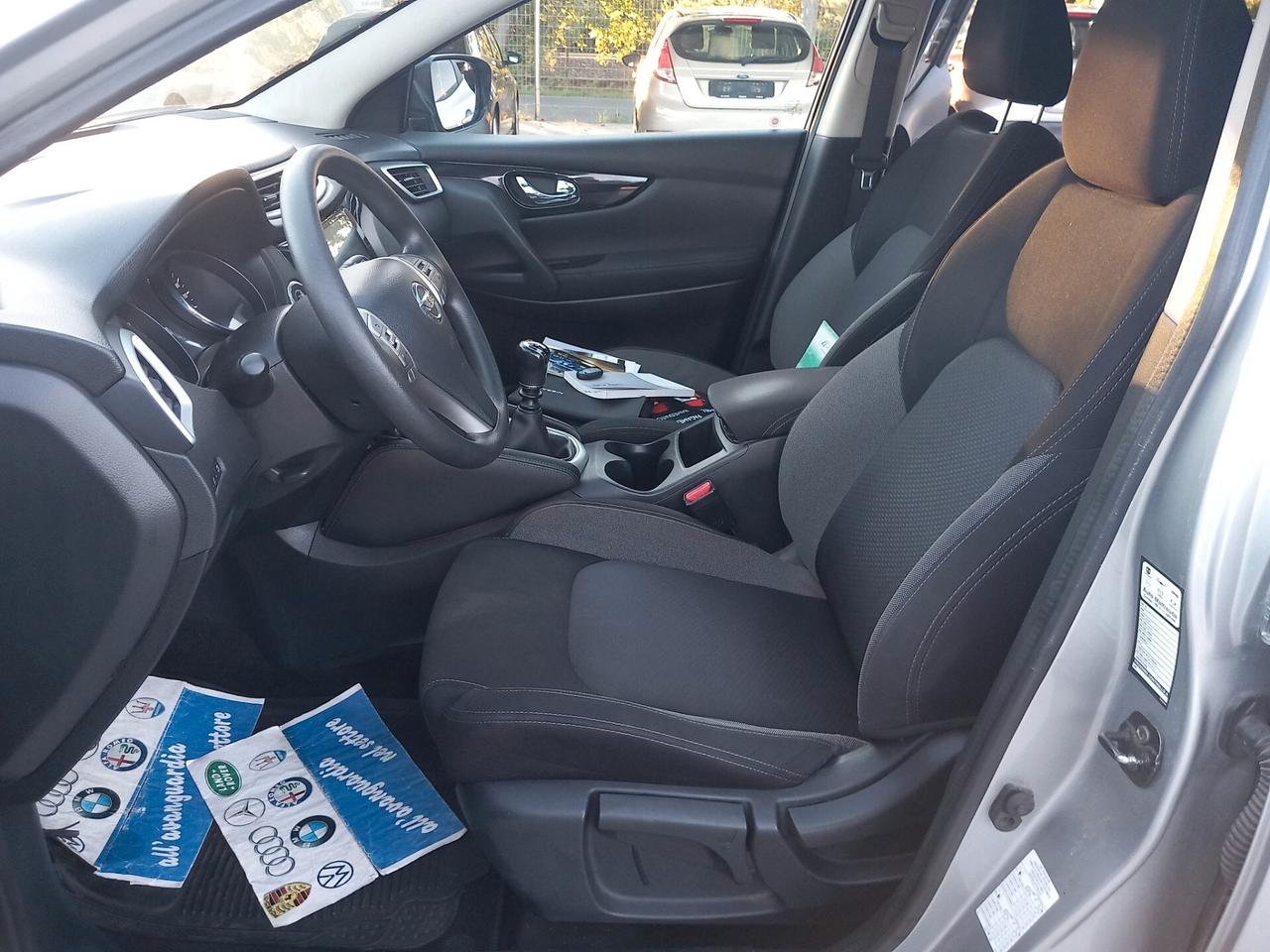 Nissan Qashqai 1.5 dCi N-Connecta tetto led navi