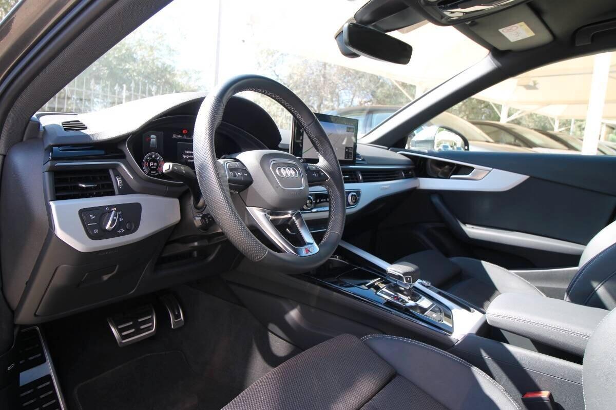 Audi A4 Avant 40 TDI quattro S line edition 2024
