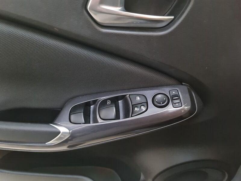 Nissan Juke 1.0 DIG-T 114 CV N-Connecta GPL