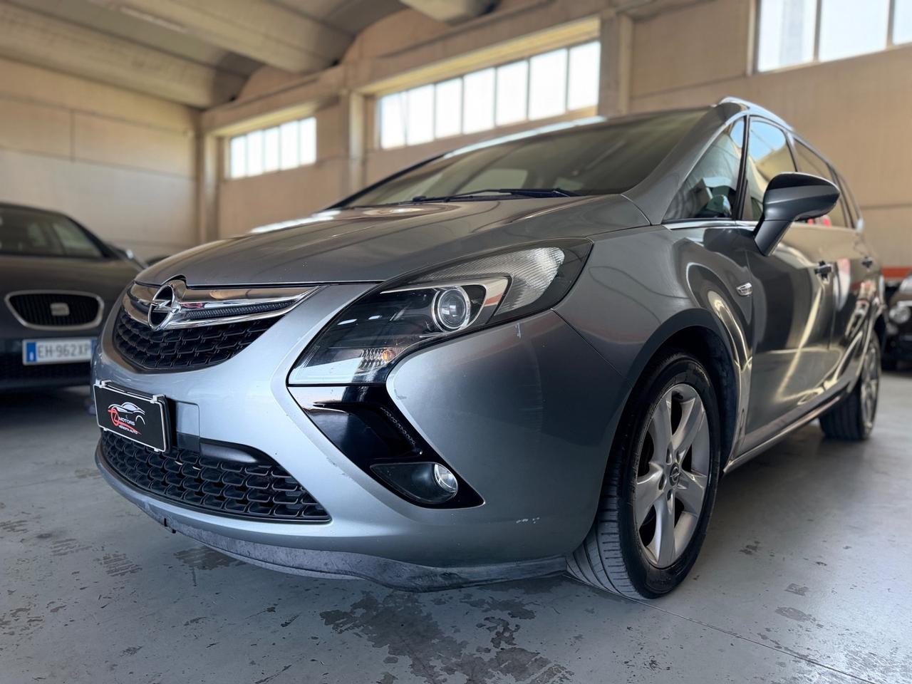 Opel Zafira Tourer 1.4 Turbo 140CV GPL Cosmo