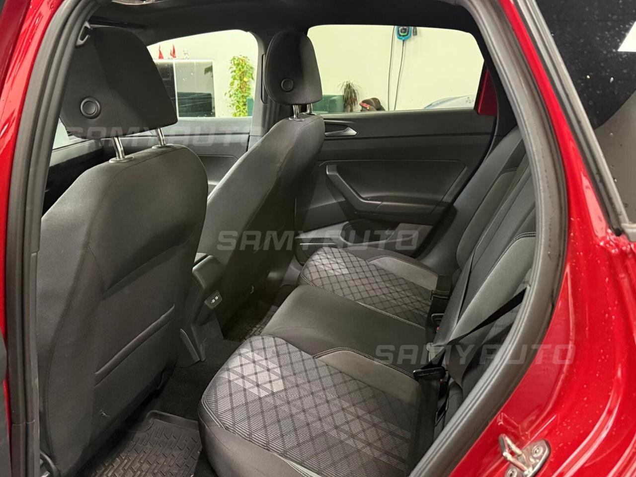 Volkswagen Taigo 1.0 TSI 110 CV R-Line