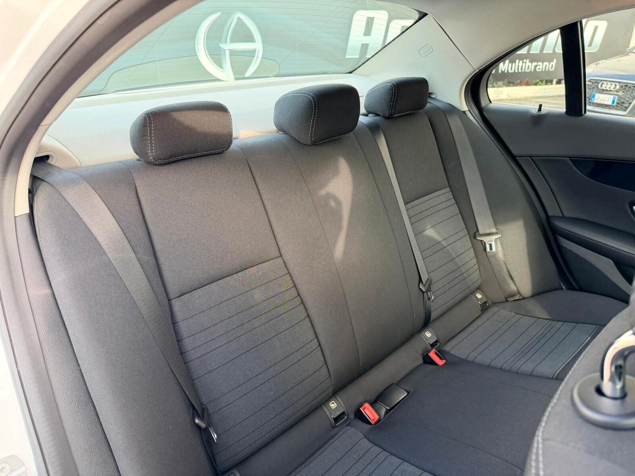 Mercedes-benz C 220d Automatic Exclusive